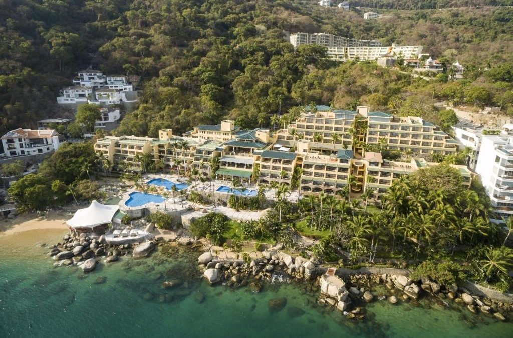 Camino Real Acapulco Diamante – Acapulco Hotels