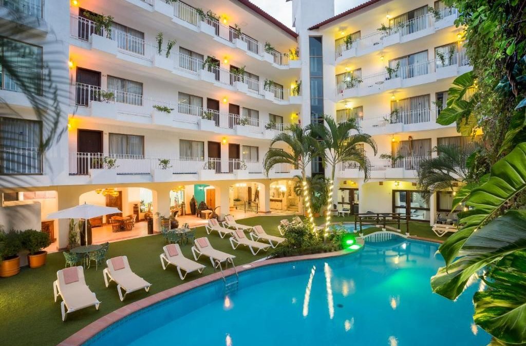 Los Arcos Suites Puerto Vallarta