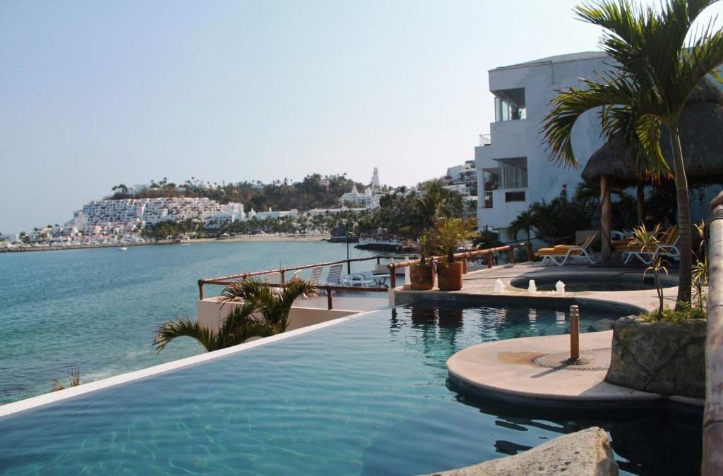 Villas del Palmar Manzanillo with Beach Club – Manzanillo Hotels